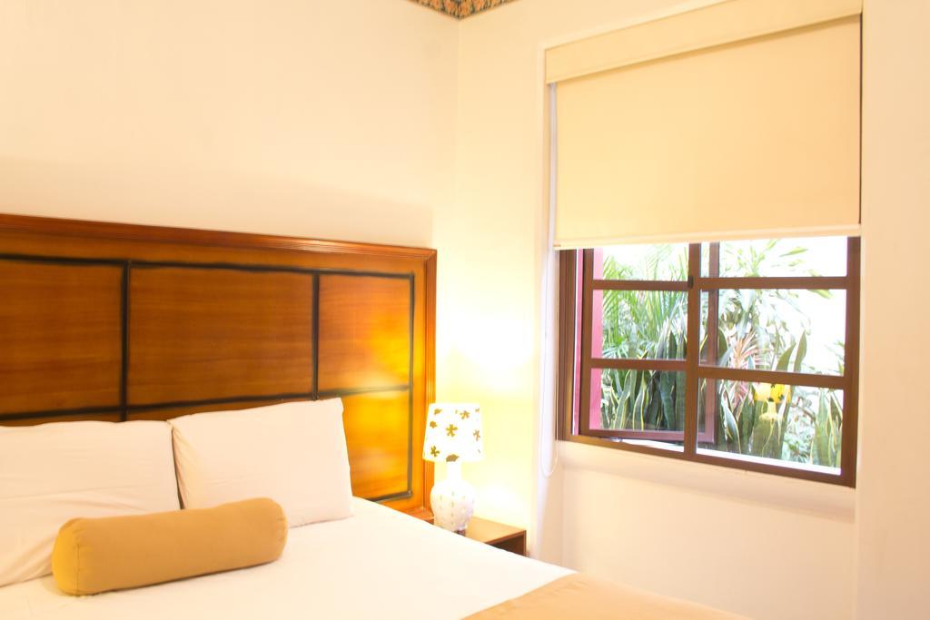 Hotel กูเอ็งกา ภายนอก รูปภาพ