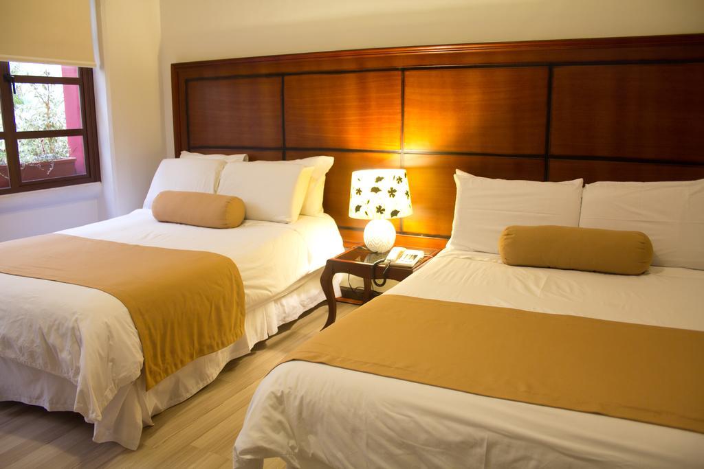 Hotel กูเอ็งกา ภายนอก รูปภาพ