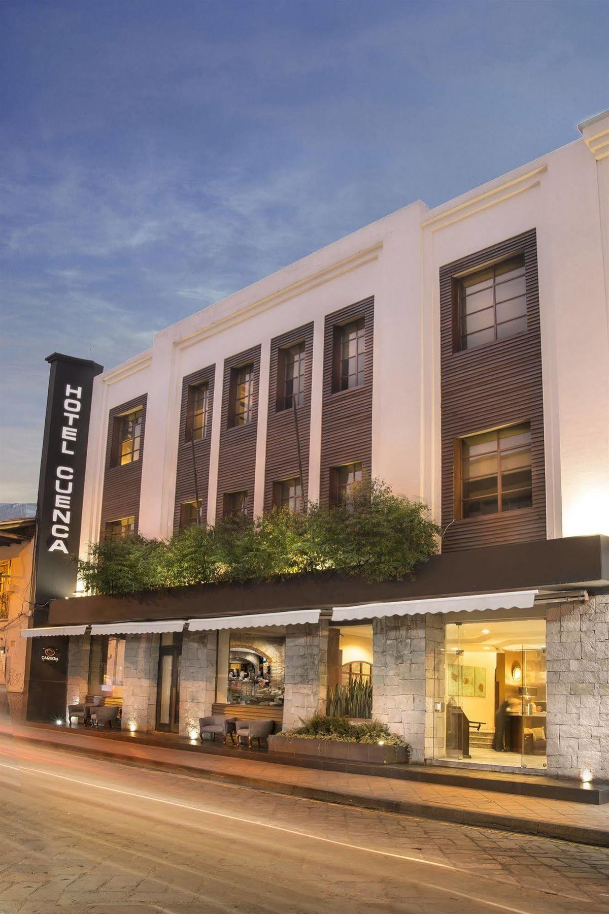 Hotel กูเอ็งกา ภายนอก รูปภาพ